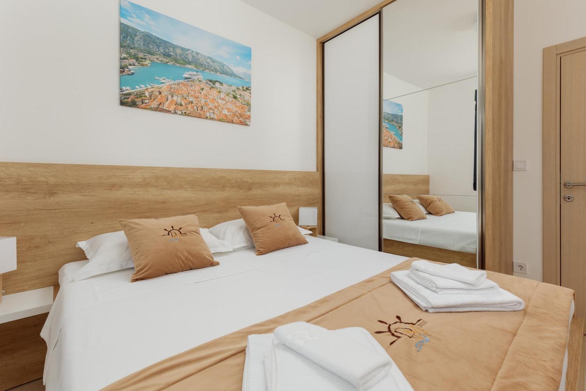 Dm Apartments Kotor Exterior photo
